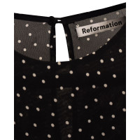 Reformation Kleid aus Viskose in Schwarz
