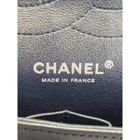 Chanel Schoudertas Leer in Blauw