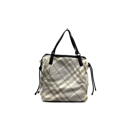 Burberry Shopper aus Canvas in Grau