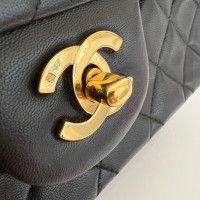 Chanel Timeless Classic aus Leder in Schwarz