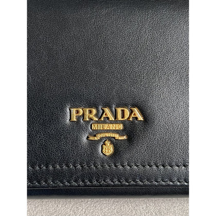 Prada Bag/Purse Leather in Black
