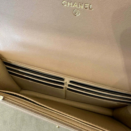 Chanel Top Handle Flap Bag Leer in Beige