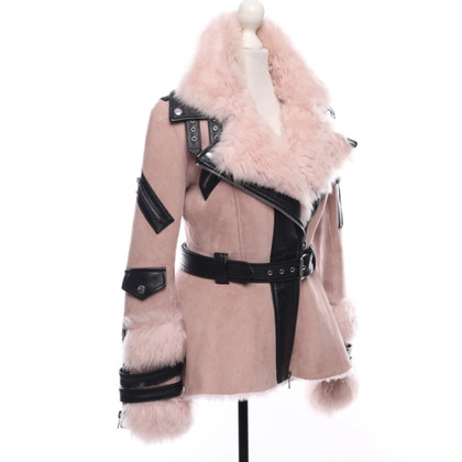 Alexander McQueen Jacket/Coat Fur in Pink