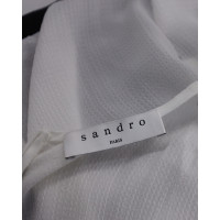 Sandro Kleid aus Seide in Weiß