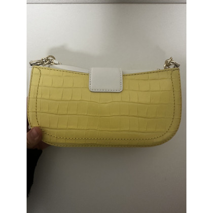 Michael Kors Handbag Patent leather in Yellow