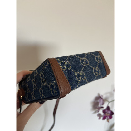 Gucci Umhängetasche aus Jeansstoff in Blau