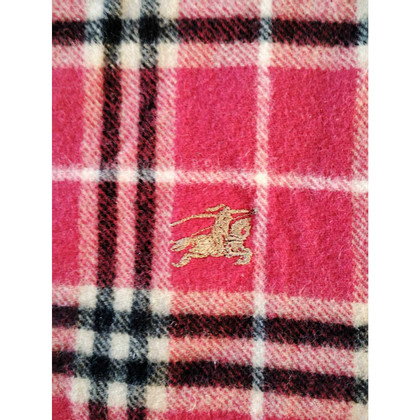 Burberry Scarf/Shawl Wool in Red