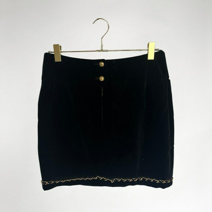 Chanel Skirt Suede in Black