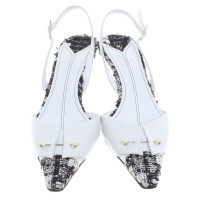 Chanel Sandaletten mit Perlen-Applikationen