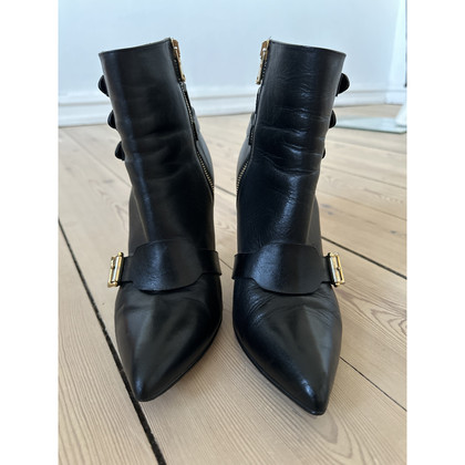 Rupert Sanderson Boots Leather in Black