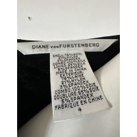 Diane Von Furstenberg Kleid aus Wolle in Schwarz