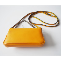 Fendi Shoulder bag Leather in Yellow