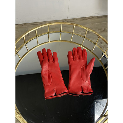 Gucci Gloves Leather in Red