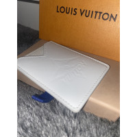 Louis Vuitton Täschchen/Portemonnaie aus Leder in Weiß