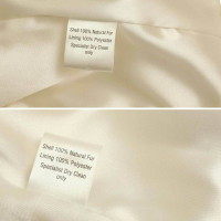 Matthew Williamson Jacke/Mantel aus Pelz in Weiß