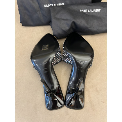 Saint Laurent Sandalen aus Leder in Schwarz