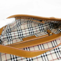 Burberry Shopper Leather in Brown