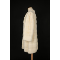 Dior Jacke/Mantel aus Pelz in Beige