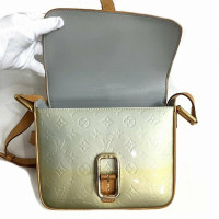 Louis Vuitton Christie Vernis Bag Patent leather in Green