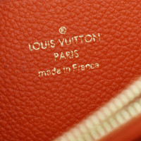 Louis Vuitton Tasje/Portemonnee Leer in Oker