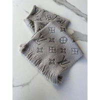 Louis Vuitton Schal/Tuch aus Wolle in Grau