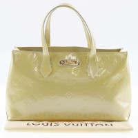 Louis Vuitton Wilshire aus Lackleder in Beige