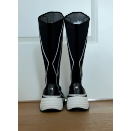Longchamp Boots in Black