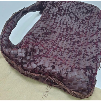 Bottega Veneta Handbag Leather in Violet