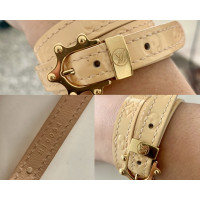 Louis Vuitton Bracelet/Wristband Leather in Beige