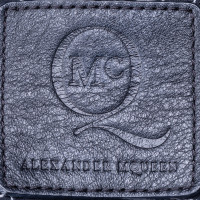 Alexander McQueen Umhängetasche aus Leder in Grau