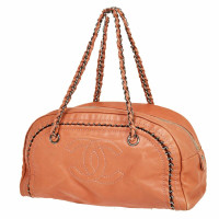Chanel Shoulder bag Leather in Fuchsia