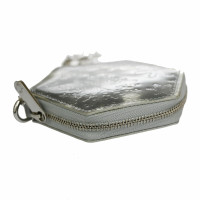 Louis Vuitton Zippy Portemonnaie aus Lackleder in Silbern
