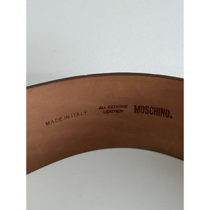 Moschino Gürtel aus Leder in Braun