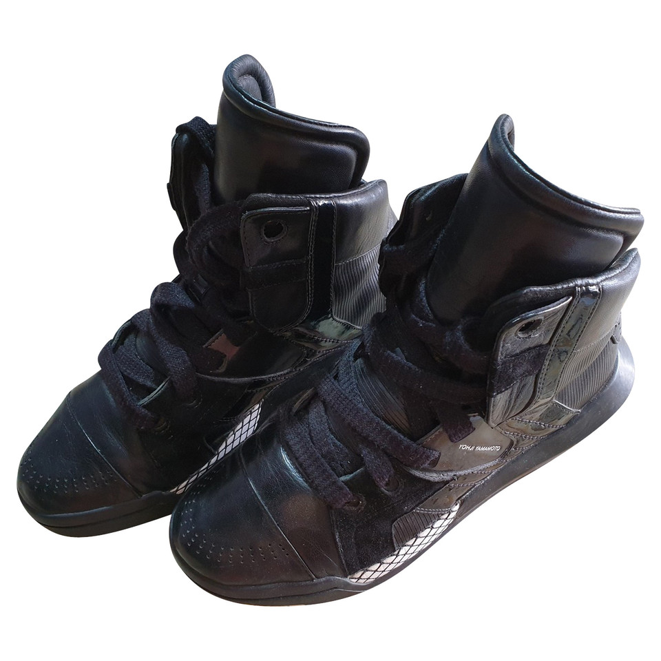 Yohji Yamamoto Chaussures de sport en Cuir en Noir