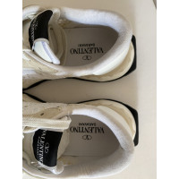 Valentino Garavani Sneakers in Wit