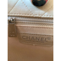 Chanel Umhängetasche aus Leder in Creme
