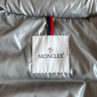 Moncler Jas/Mantel in Zilverachtig