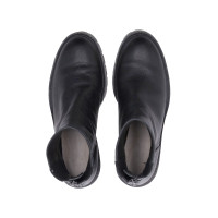 Aquazzura Stiefel aus Leder in Schwarz