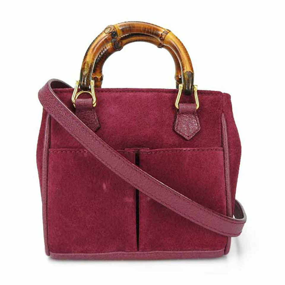 Gucci Bamboo Bag aus Wildleder in Violett