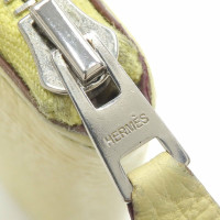 Hermès Tasje/Portemonnee Leer in Geel