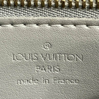 Louis Vuitton Christie Vernis Bag aus Lackleder in Grün