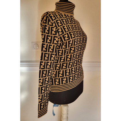 Fendi Knitwear Wool in Brown