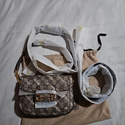 Gucci X Balenciaga Handtasche aus Canvas in Grau