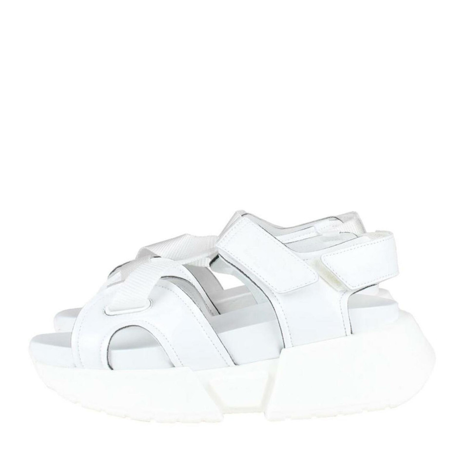 Mm6 Maison Margiela Sandals Leather in White