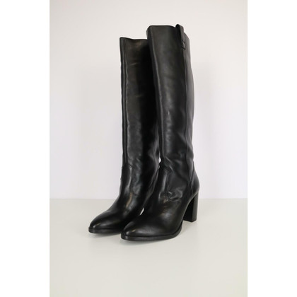 Ted Baker Boots Leather in Black