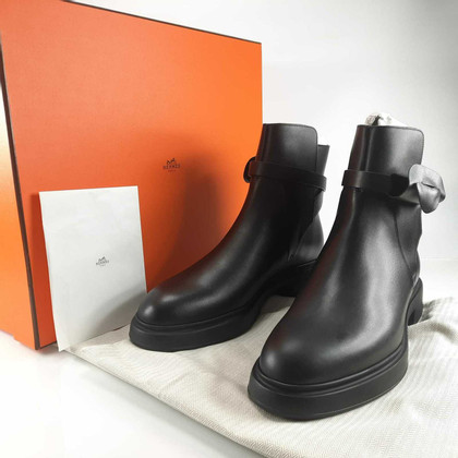Hermès Laarzen in Zwart