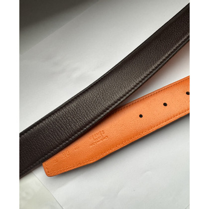 Hermès Gürtel aus Leder in Orange