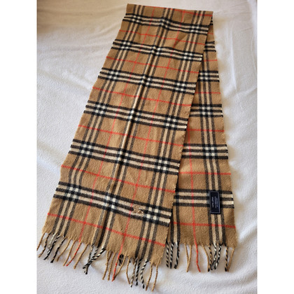 Burberry Scarf/Shawl Wool in Beige