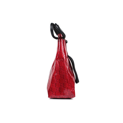 Gucci Handtasche aus Lackleder in Rot