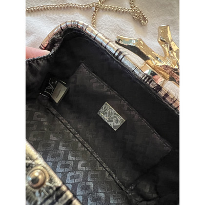 Diane Von Furstenberg Clutch Bag Leather in Gold